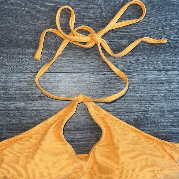 AERIE Bandeau Bikini Top XS Ribbed Orange Keyhole Halter Neck Y2K Beach Summer - Picture 3 of 8